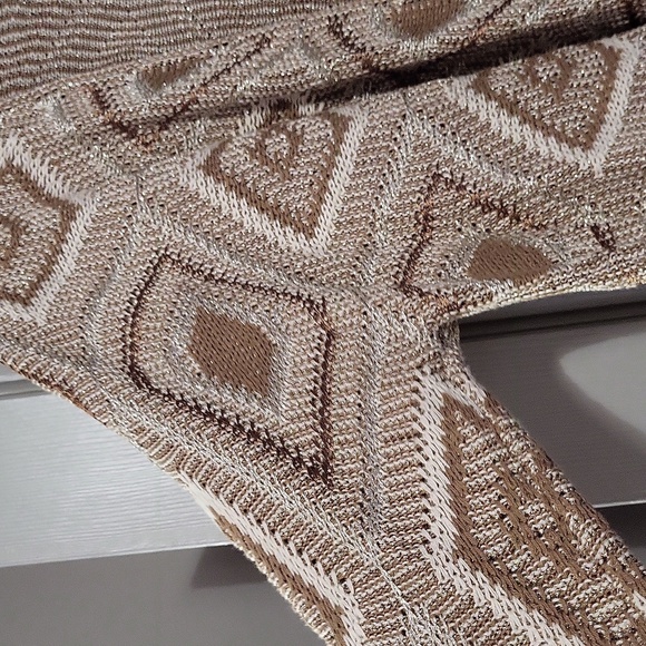 Cardigan - Picture 3 of 4